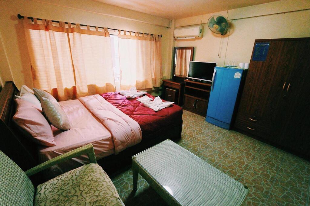 S-One Guesthouse باتايا المظهر الخارجي الصورة