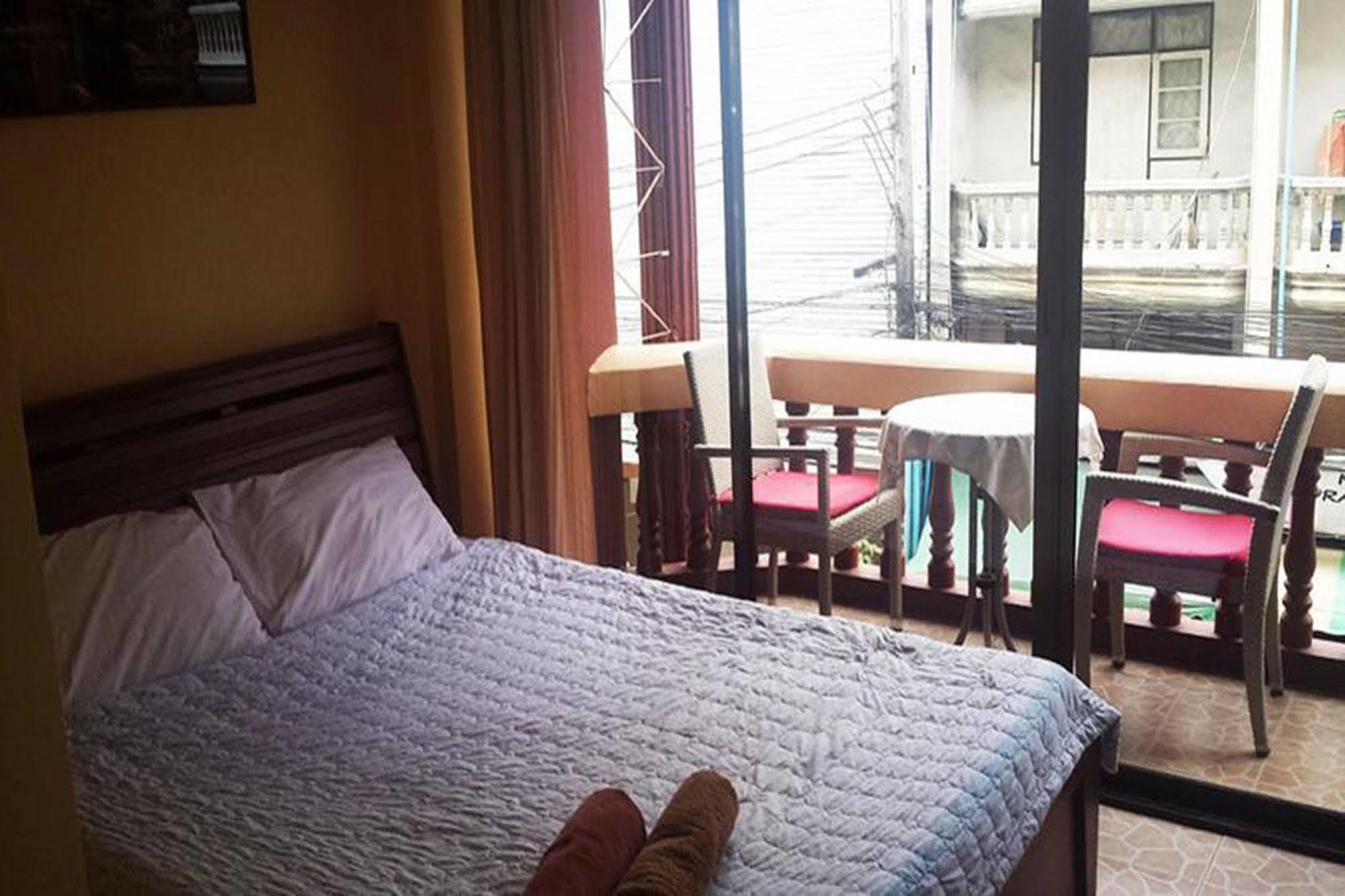 S-One Guesthouse باتايا المظهر الخارجي الصورة