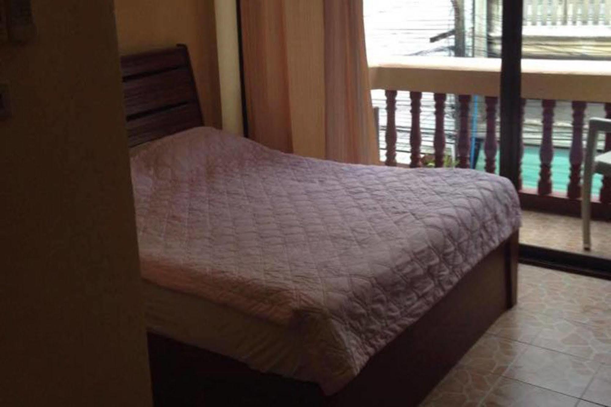 S-One Guesthouse باتايا المظهر الخارجي الصورة