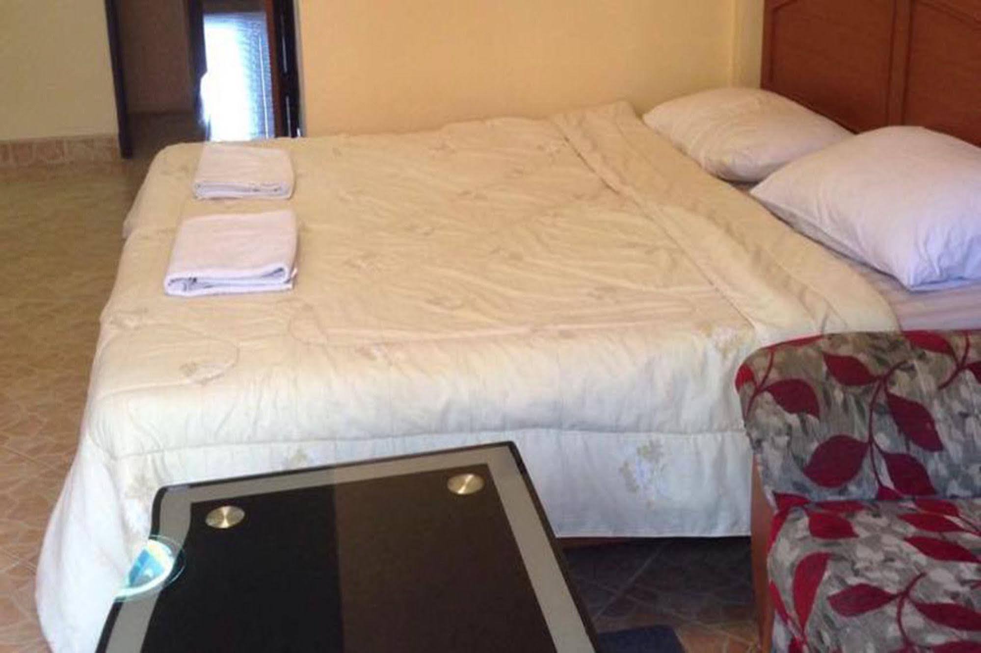 S-One Guesthouse باتايا المظهر الخارجي الصورة