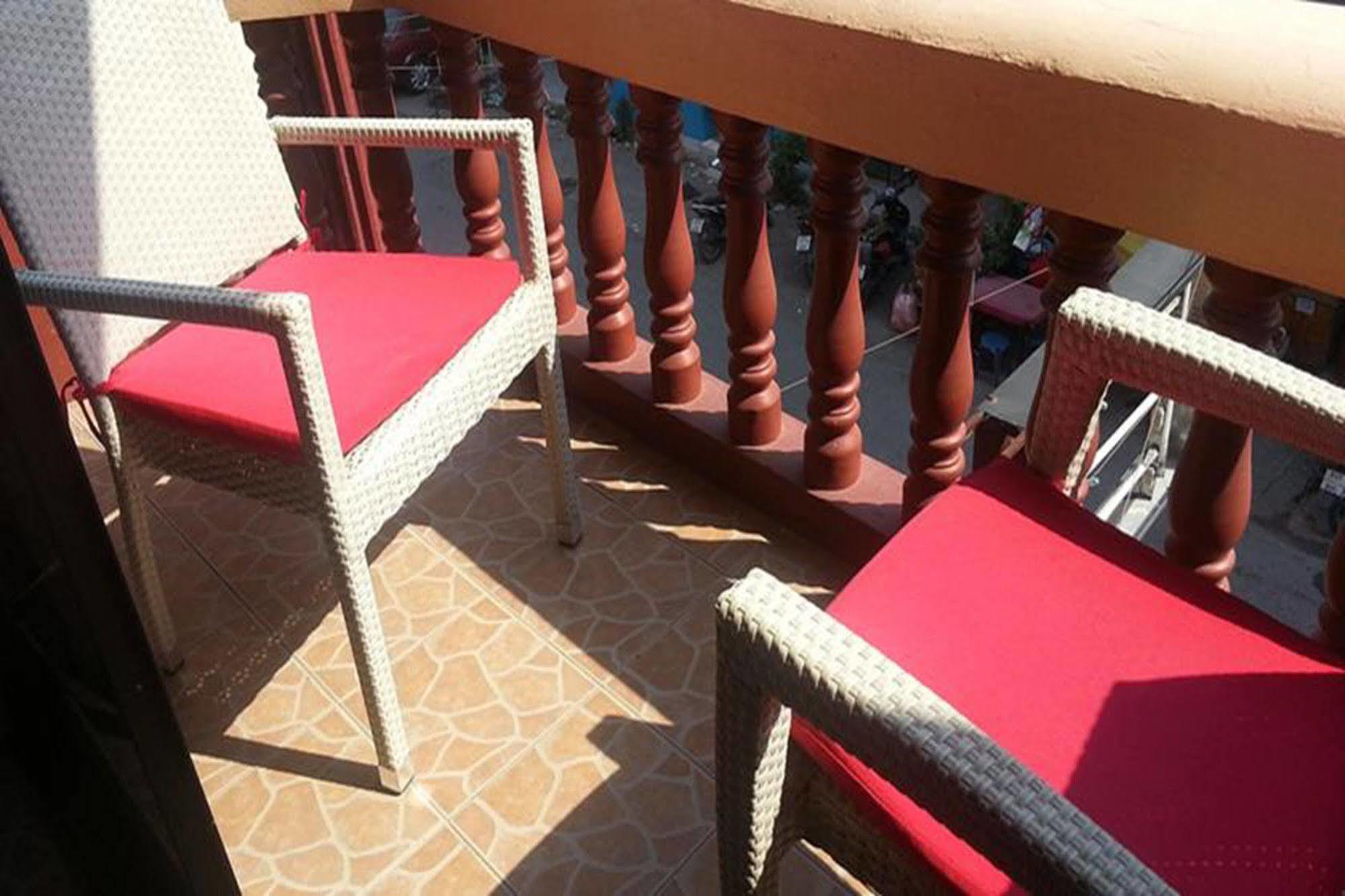 S-One Guesthouse باتايا المظهر الخارجي الصورة